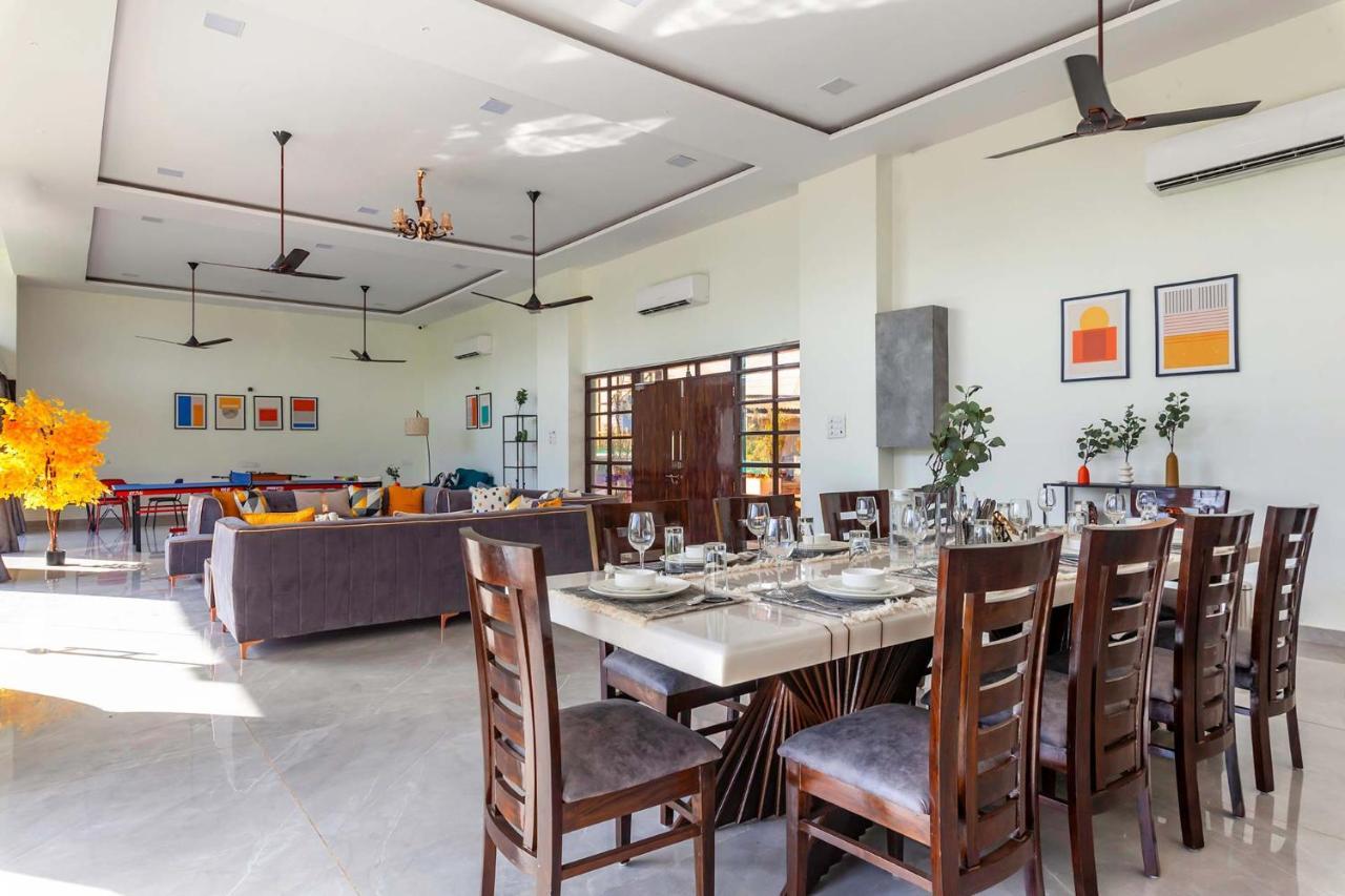 Natures Odyssey By Stayvista - Amidst Lush Greenery With Outdoor Pool And Indoor Activities Chinchavli Exterior foto